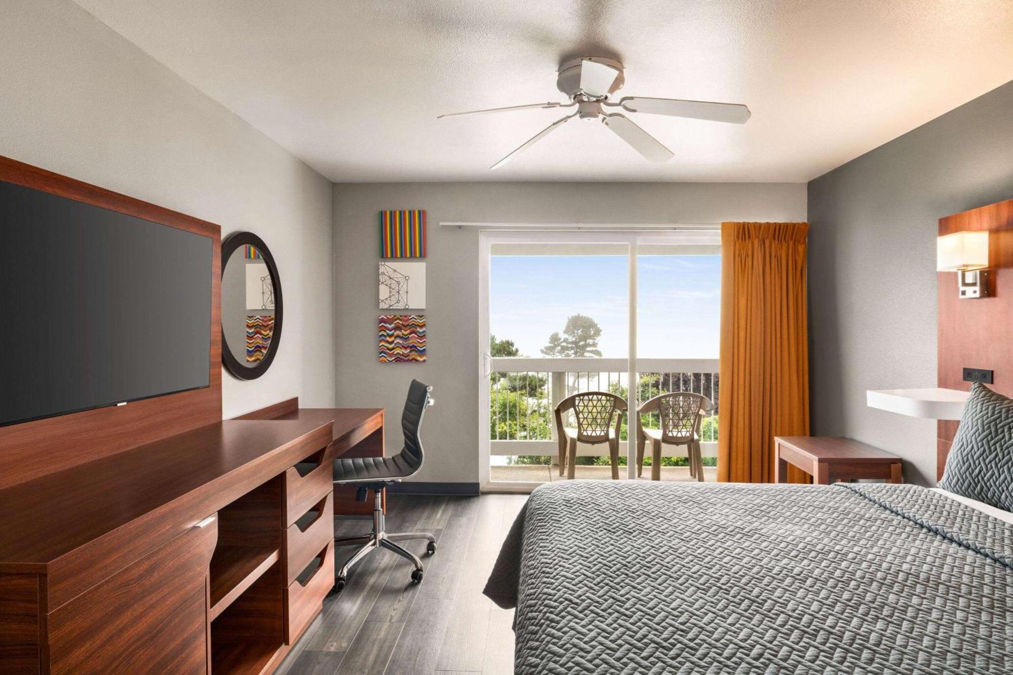 Travelodge By Wyndham Depoe Bay Exteriér fotografie