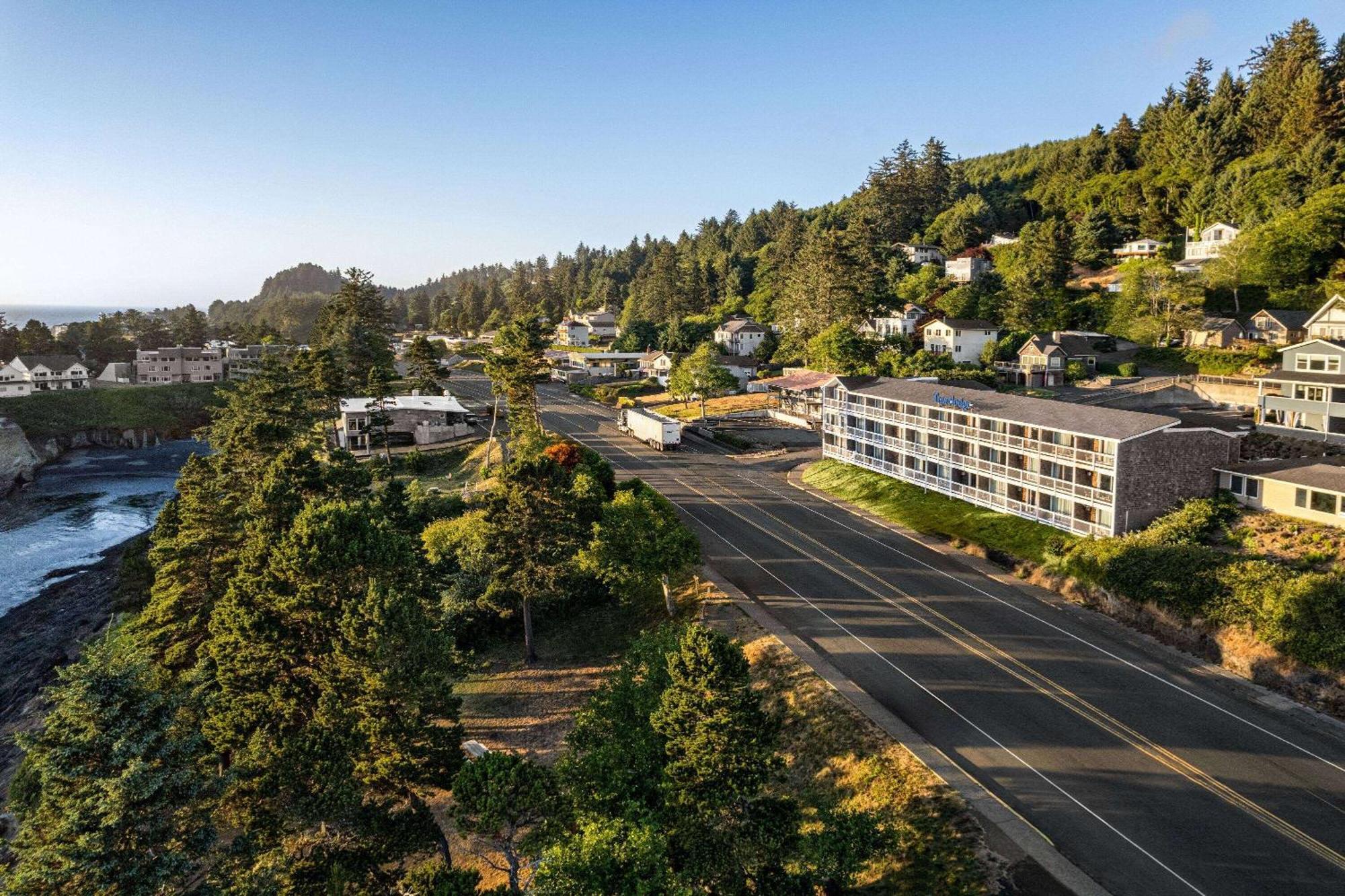 Travelodge By Wyndham Depoe Bay Exteriér fotografie